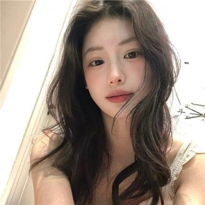 隐世狼女第二季 封面
